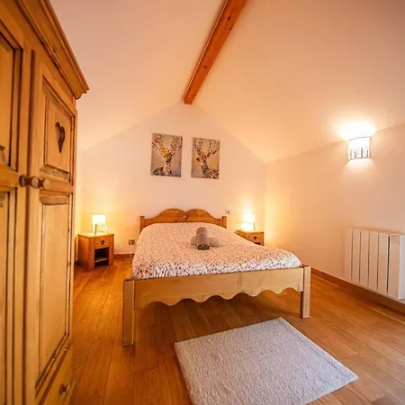 Le Montanea-jacuzzi-free Parking Chalet