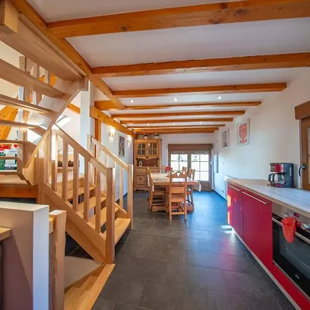 Le Montanea-jacuzzi-free Parking Chalet *